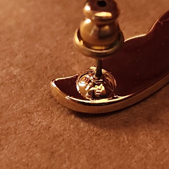 Trifari Earrings Vintage Winged Drop - Picture 9 of 9